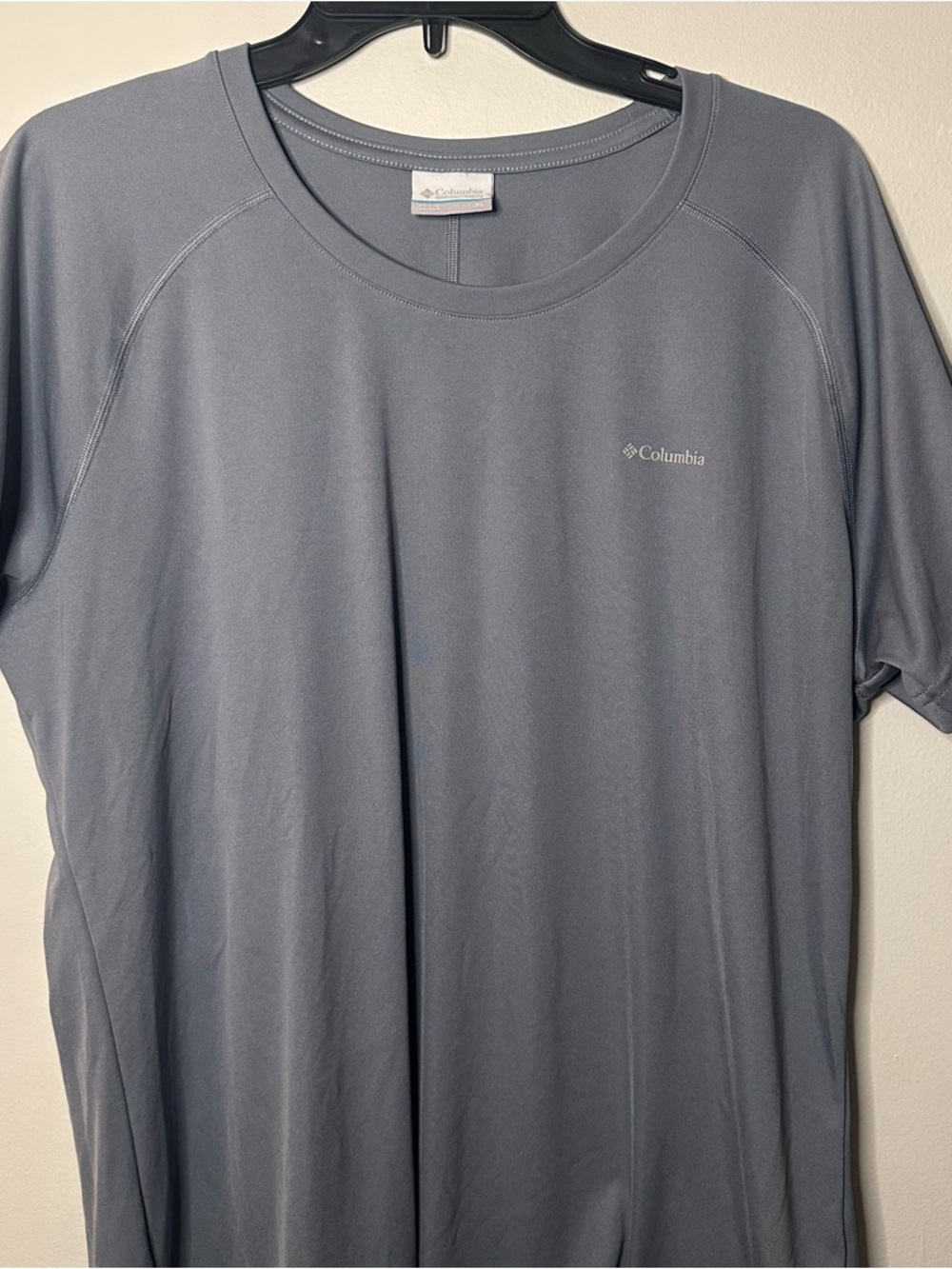 Columbia Womens XL Gray Omni-Wick Performance Hike Short Sleeve Crew T-Shirt